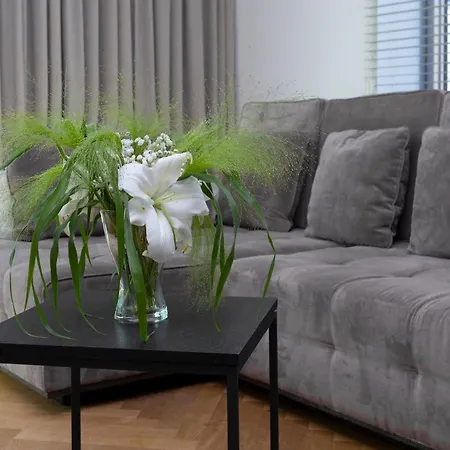 Lägenhet Yacht Park Marina