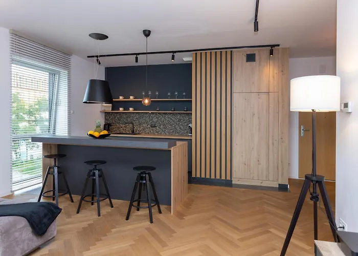 Yacht Park Marina Apartment *